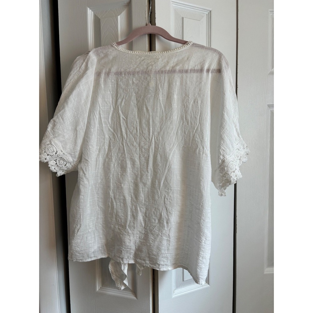 Max Studio White Crochet-Trim Tie-Front Top | NWOT | Size 1X - Picture 9 of 9